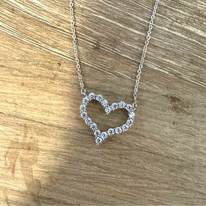 Floating heart necklace